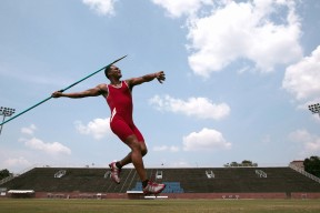 Duomi sports-七载征尘再封神，Rookie引爆电竞圈，阿森纳球迷直呼比赢热刺还爽！